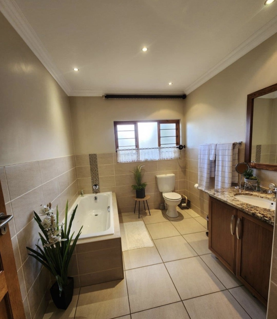 3 Bedroom Property for Sale in Wilkoppies North West
